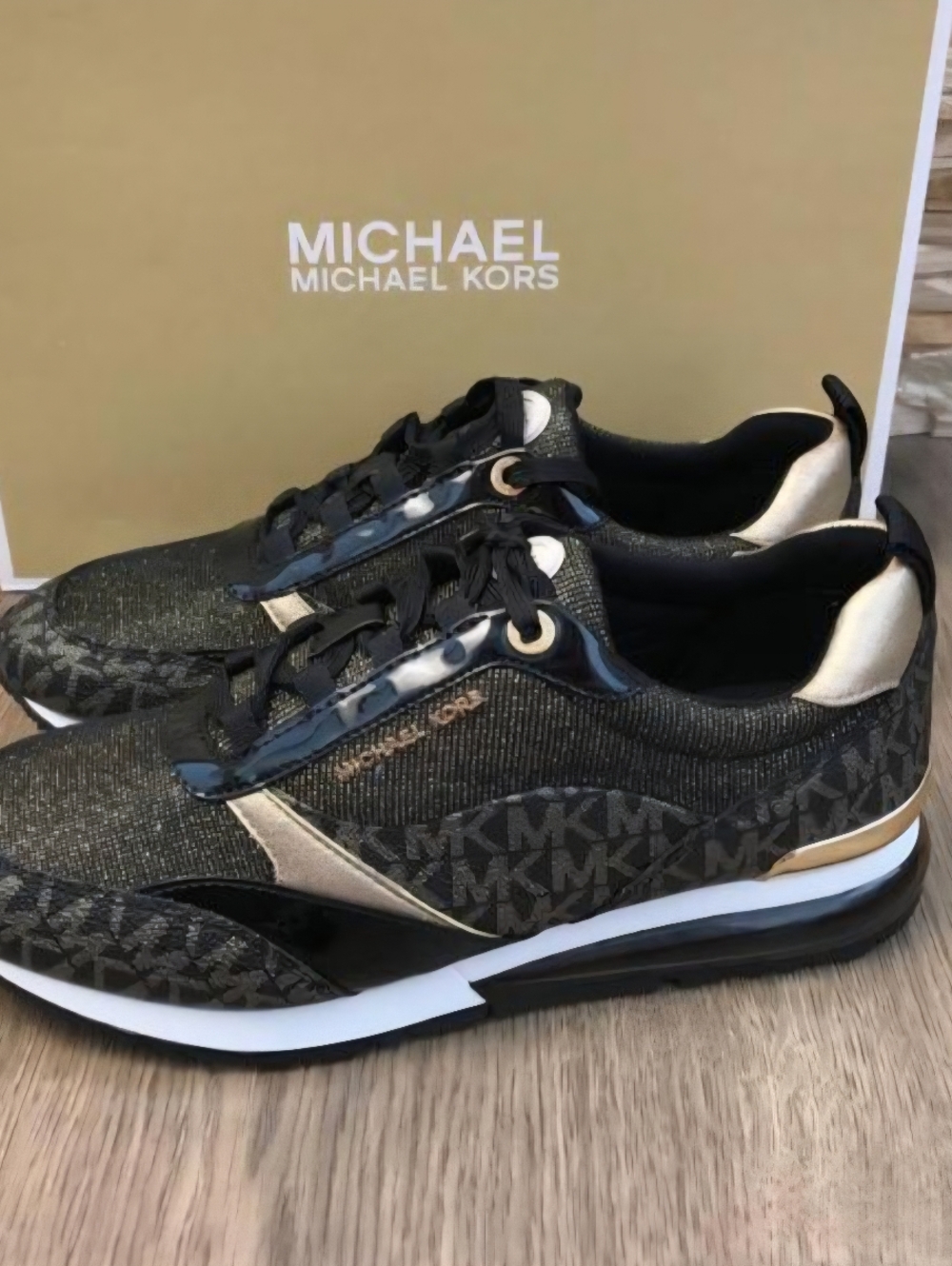 MICHAEL KORS Shoes